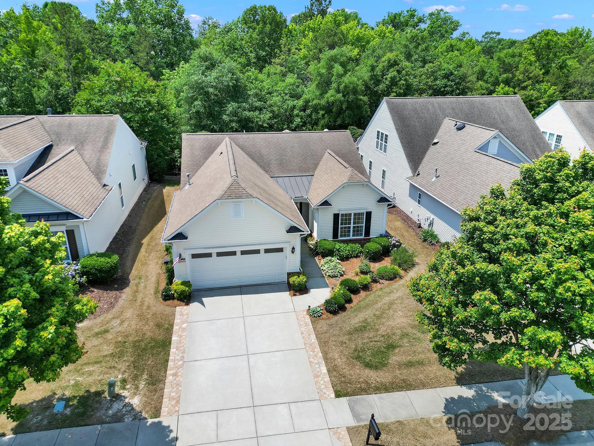 2224 Hartwell Lane