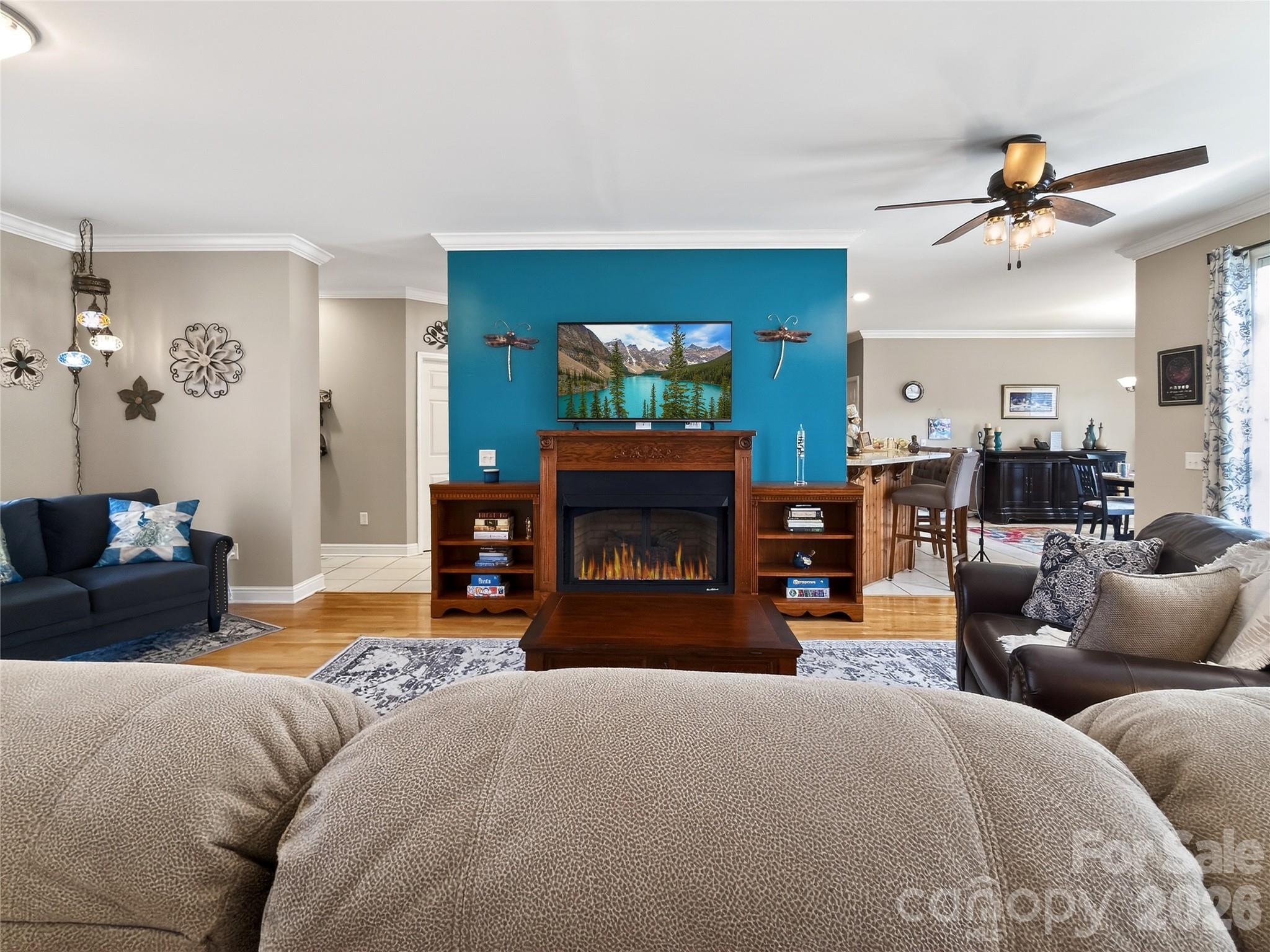 3275 Hanging Rock Road