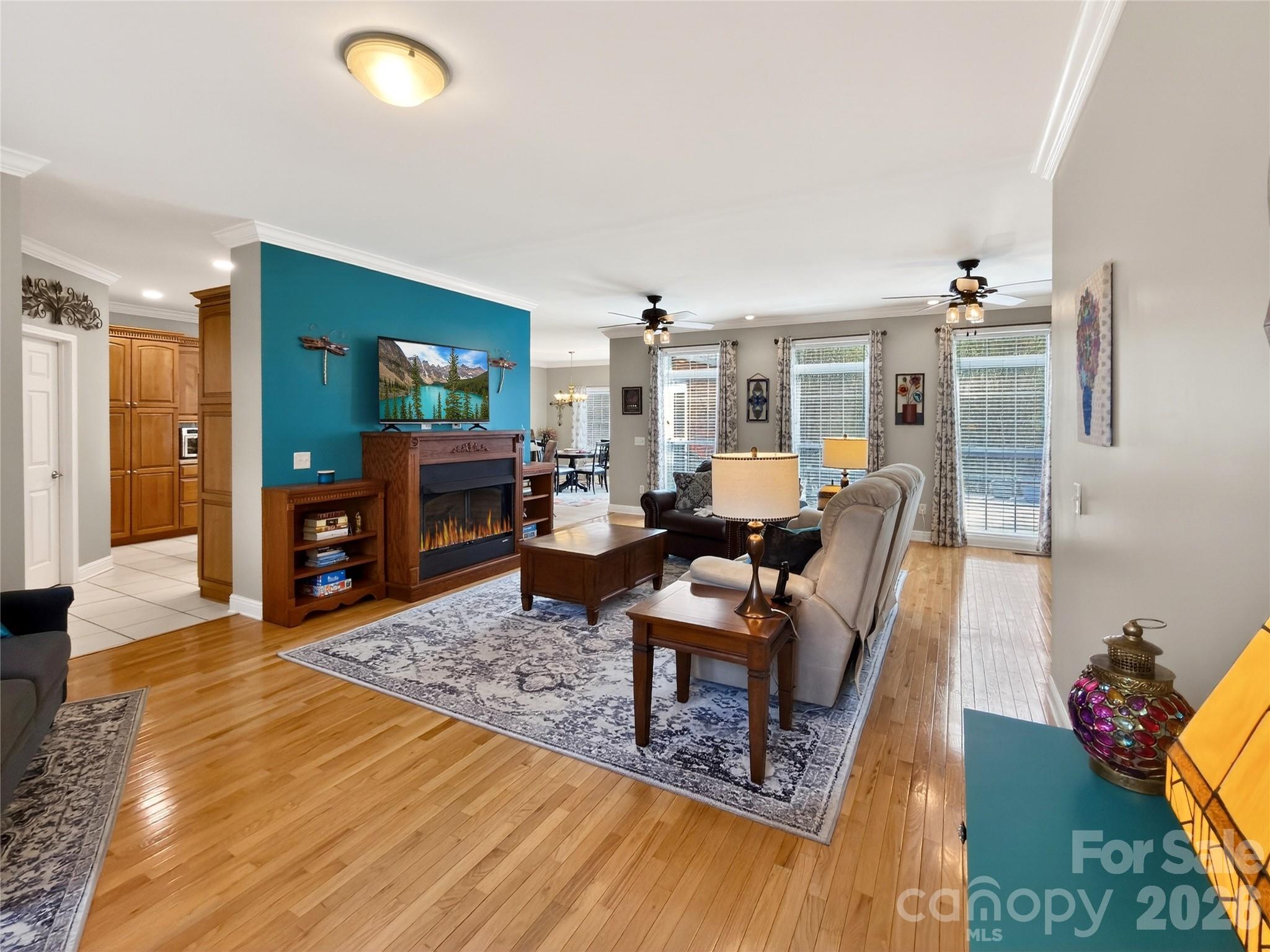 3275 Hanging Rock Road