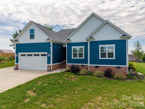 Photo of 2725 Eagle Drive, Lincolnton, NC 28092 (MLS # 4387152)