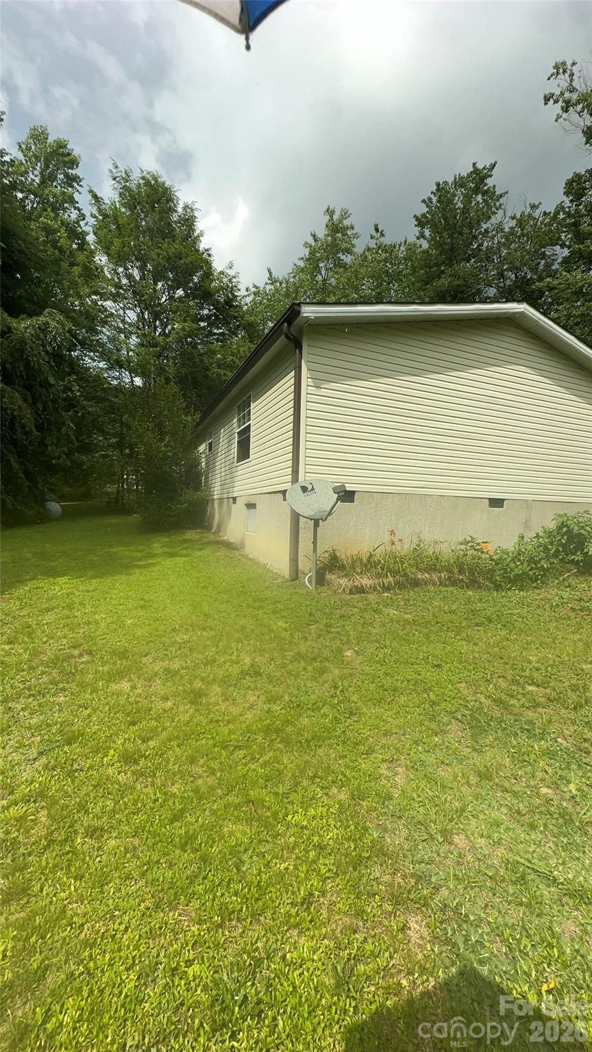 294 E Lester Lane
