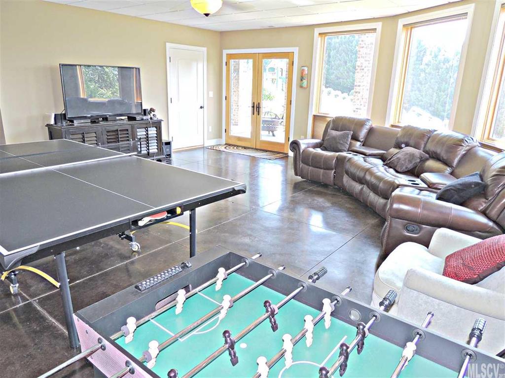Olivers Landing - Residential