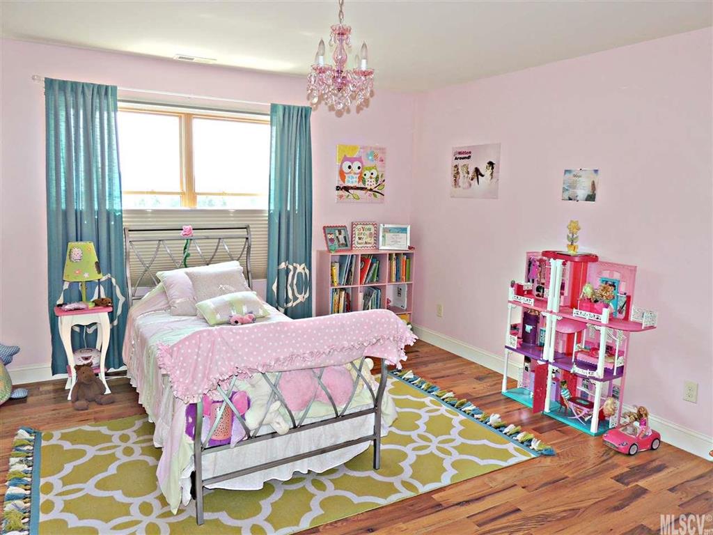 Olivers Landing - Residential