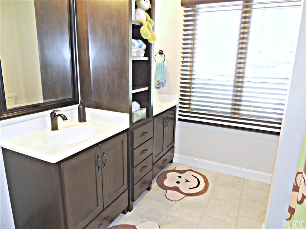 Olivers Landing - Residential