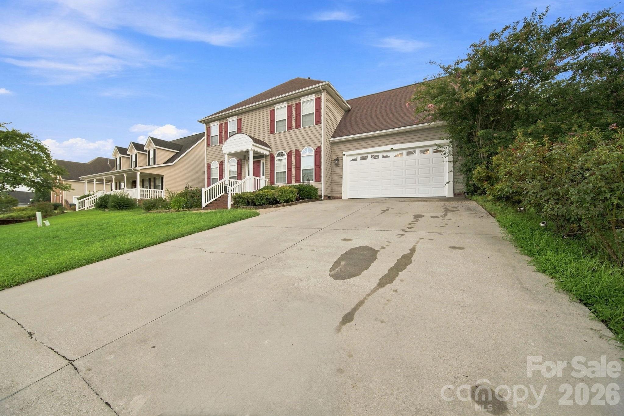 2415 Sweetbriar Lane