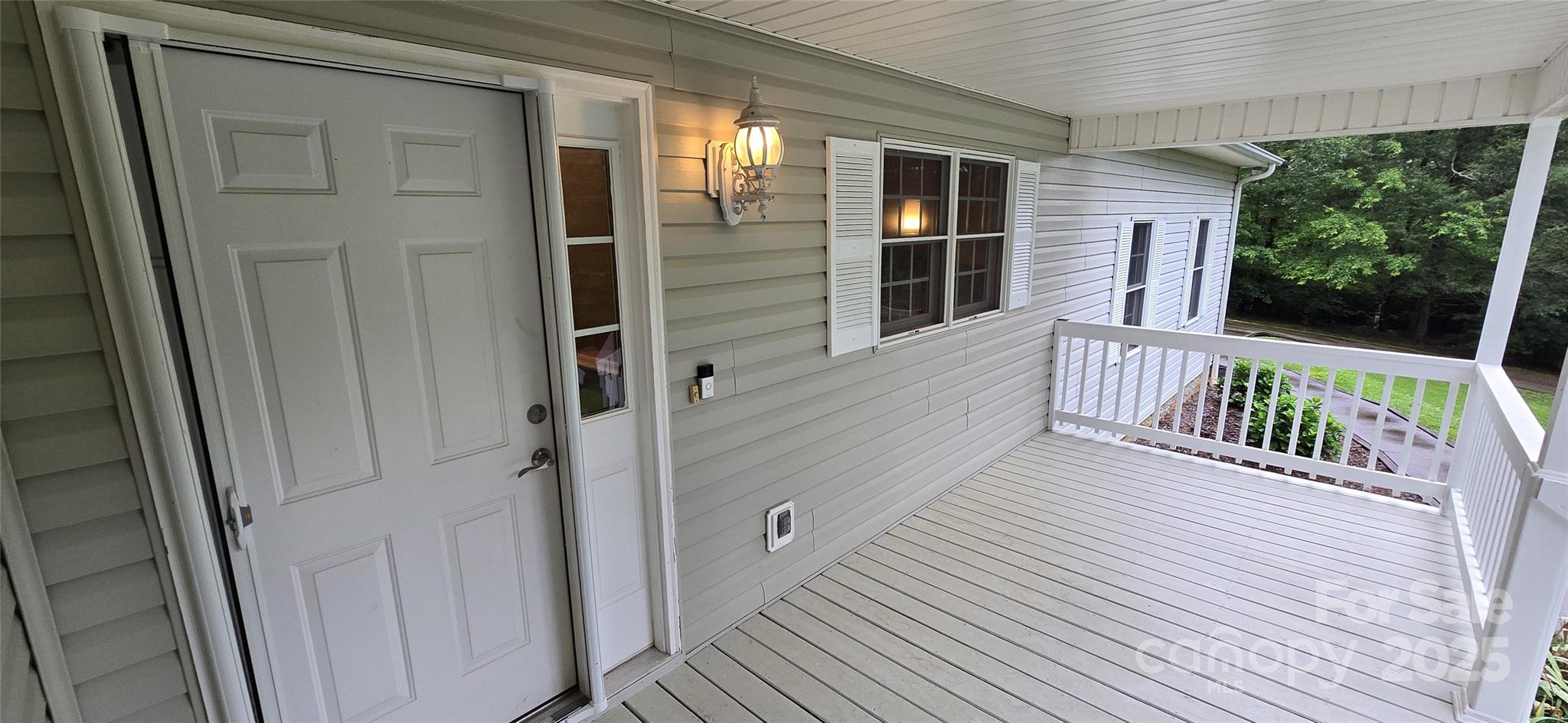 Hemlock Crossing - Residential