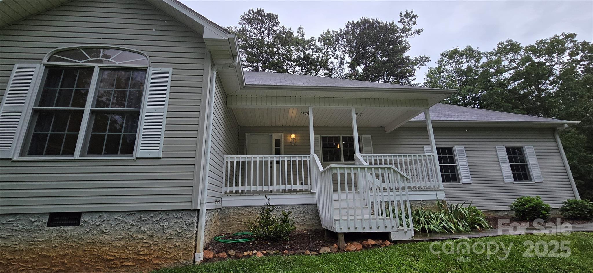 221 Flat Branch Trail