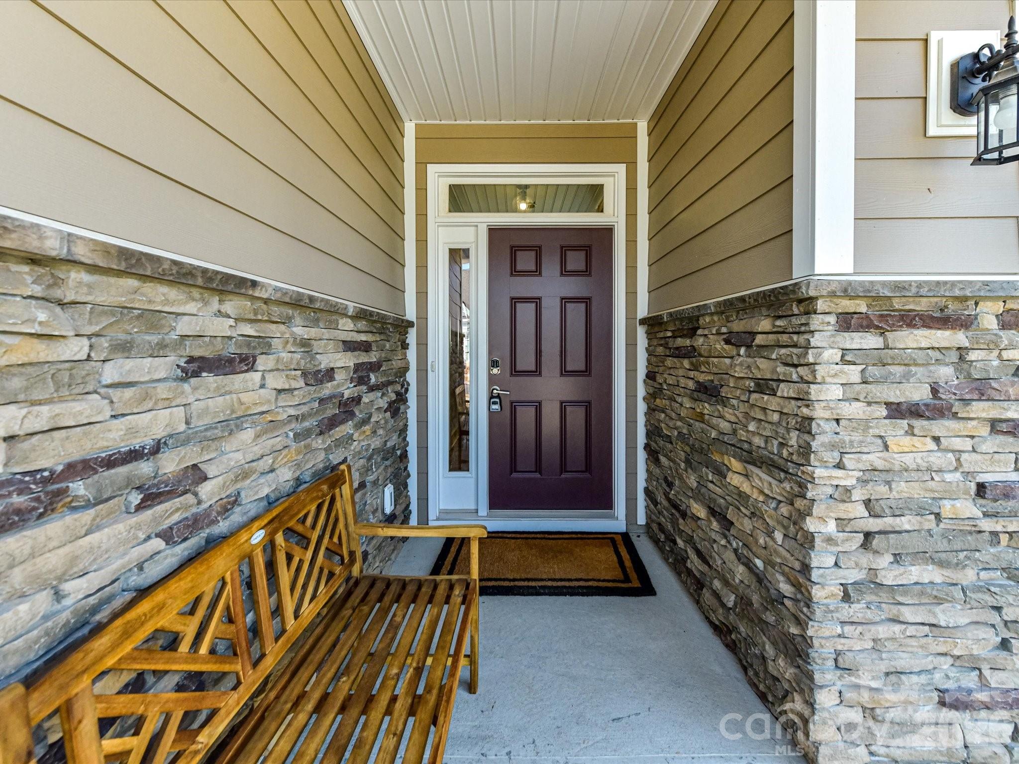 109 N Dunlavin Way
