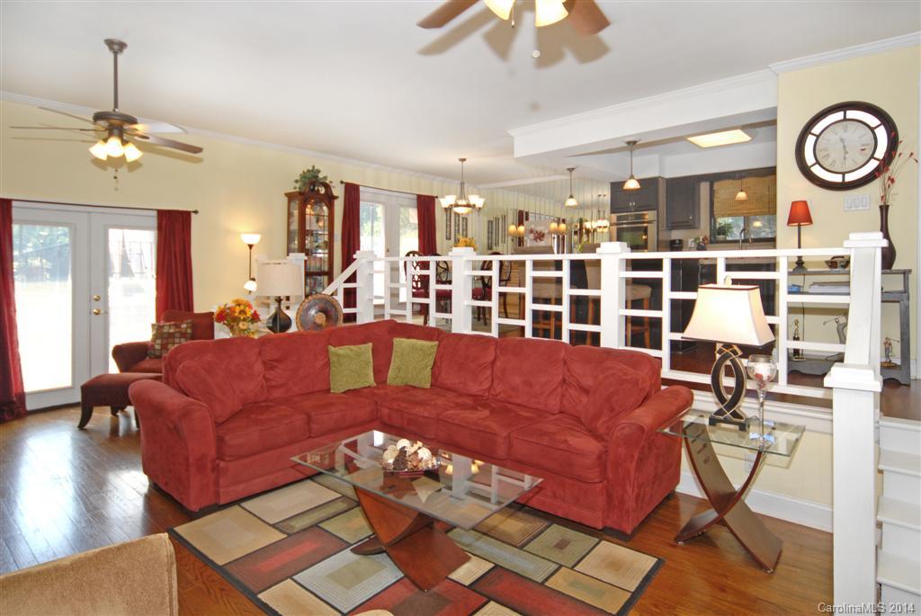 Tega Cay - Residential