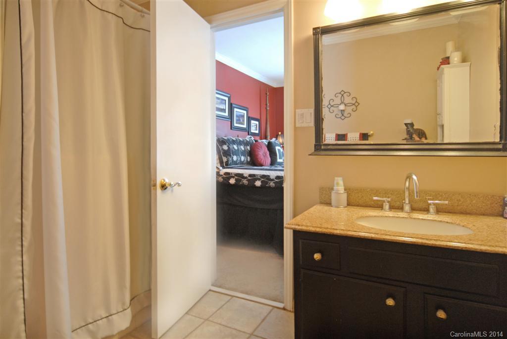 Tega Cay - Residential