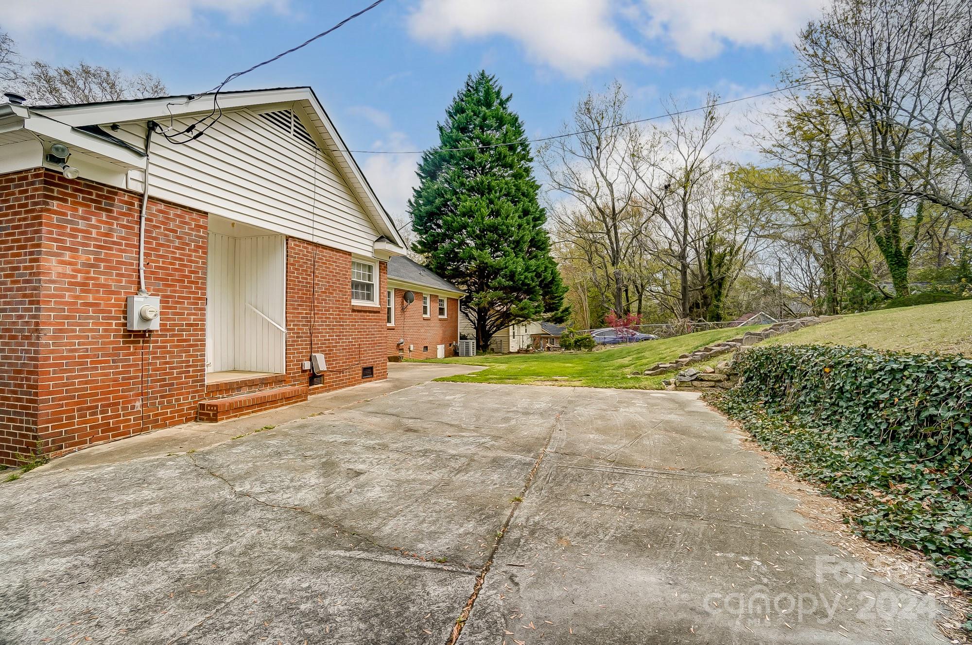 Spring Valley - Residential