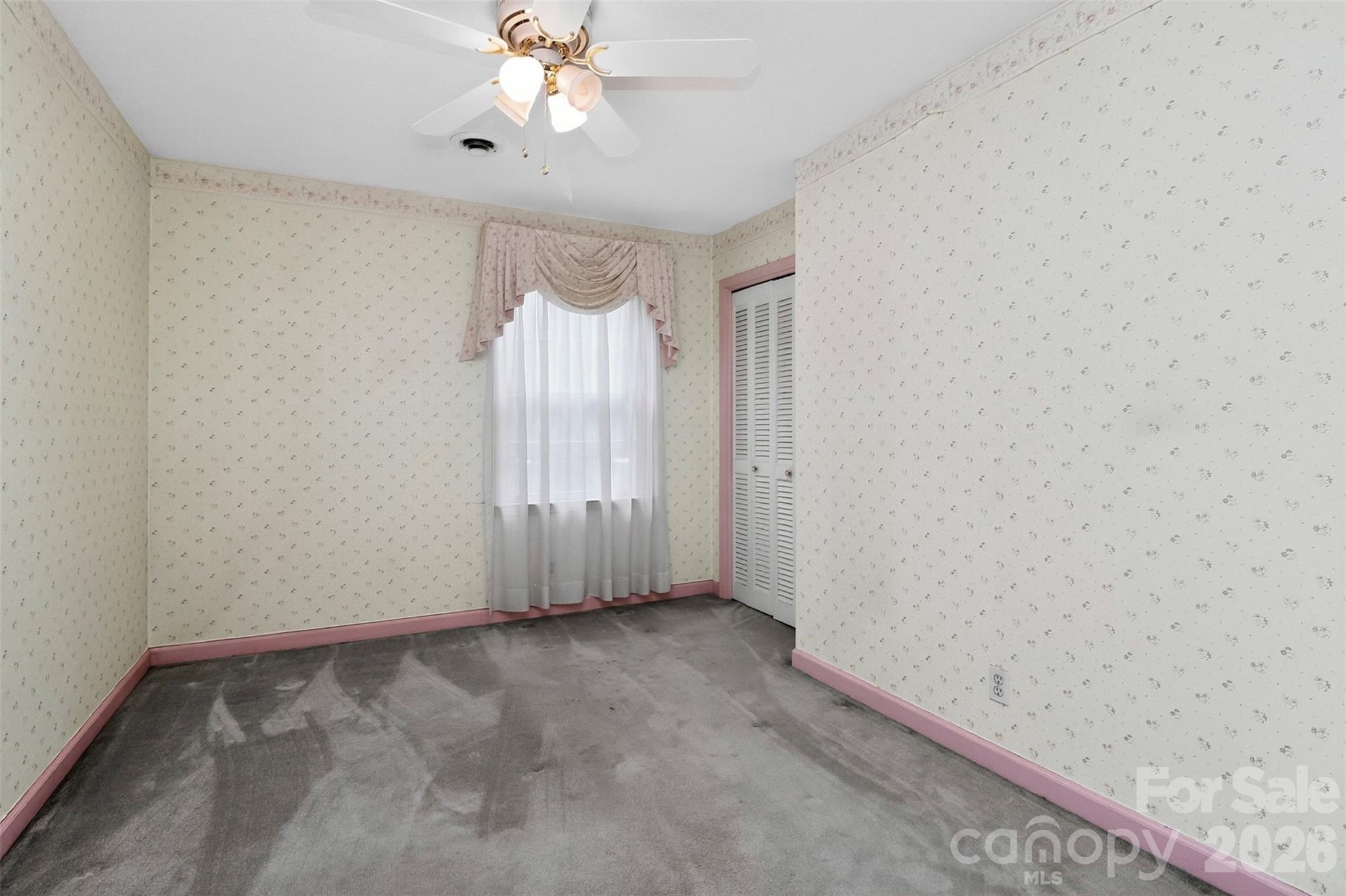 Caroline Acres - Residential