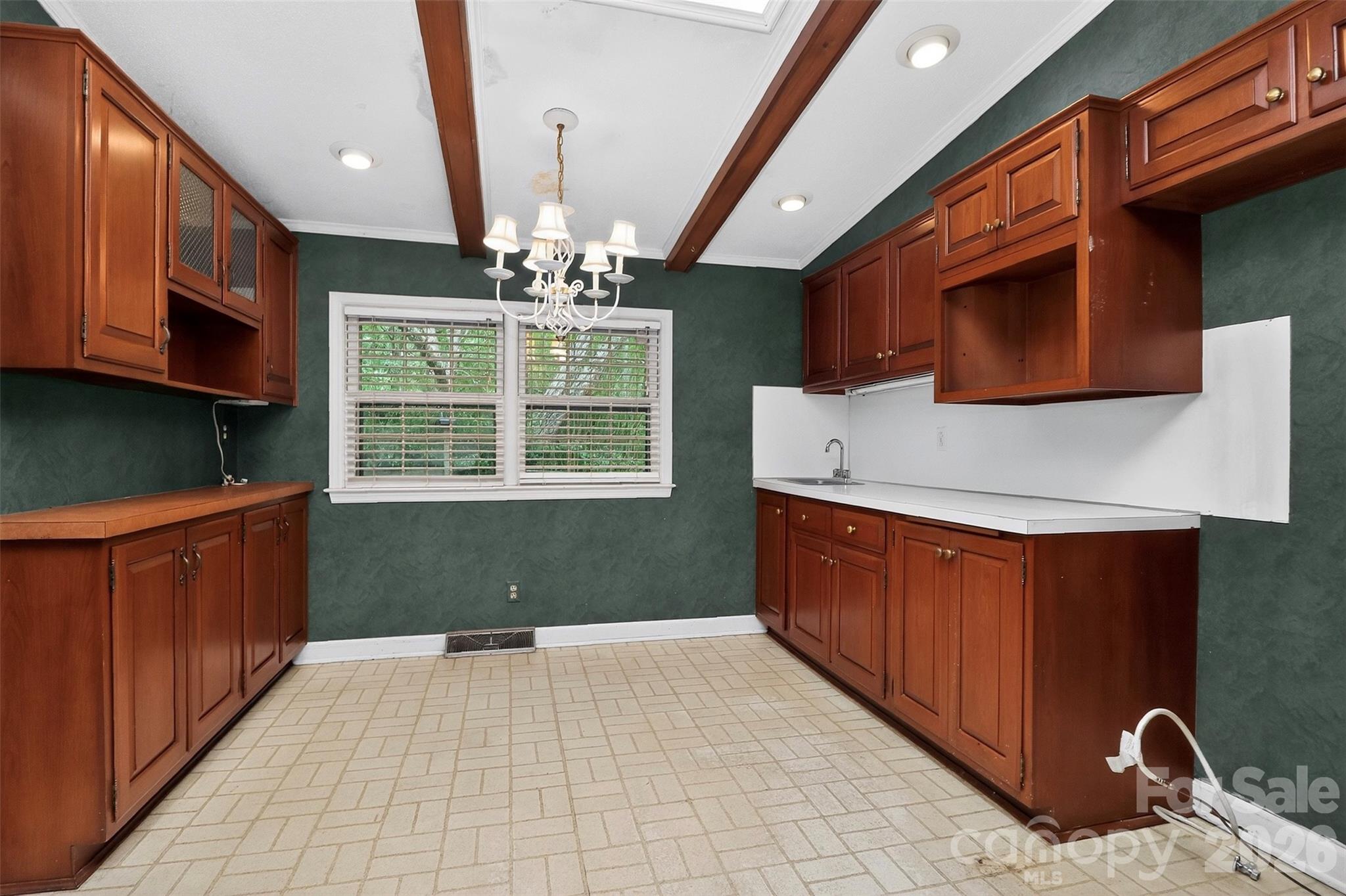 Caroline Acres - Residential