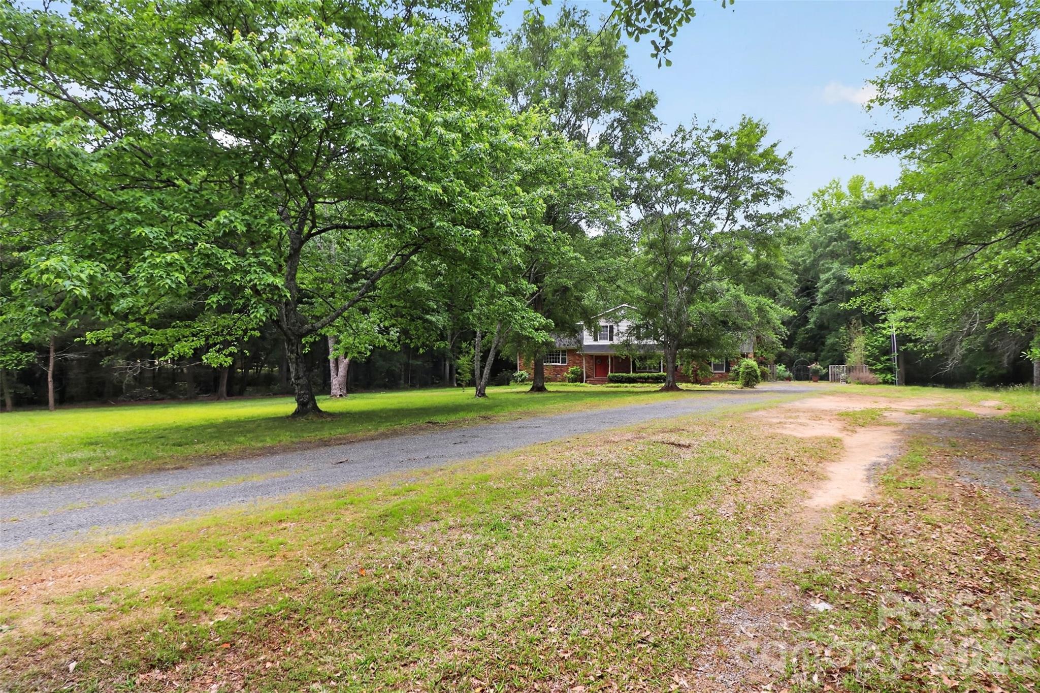 Caroline Acres - Residential