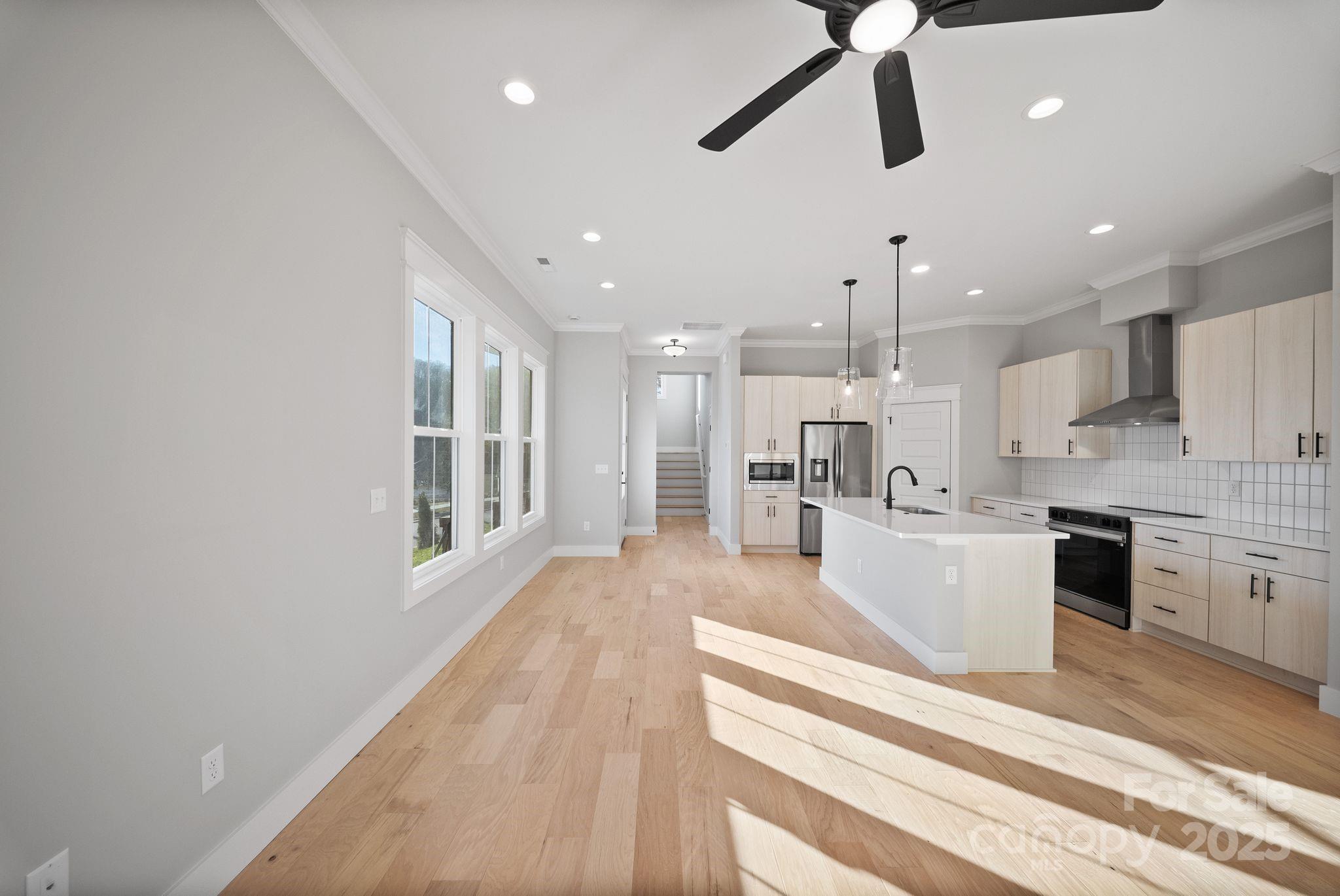 Villas at Pinecroft - Residential