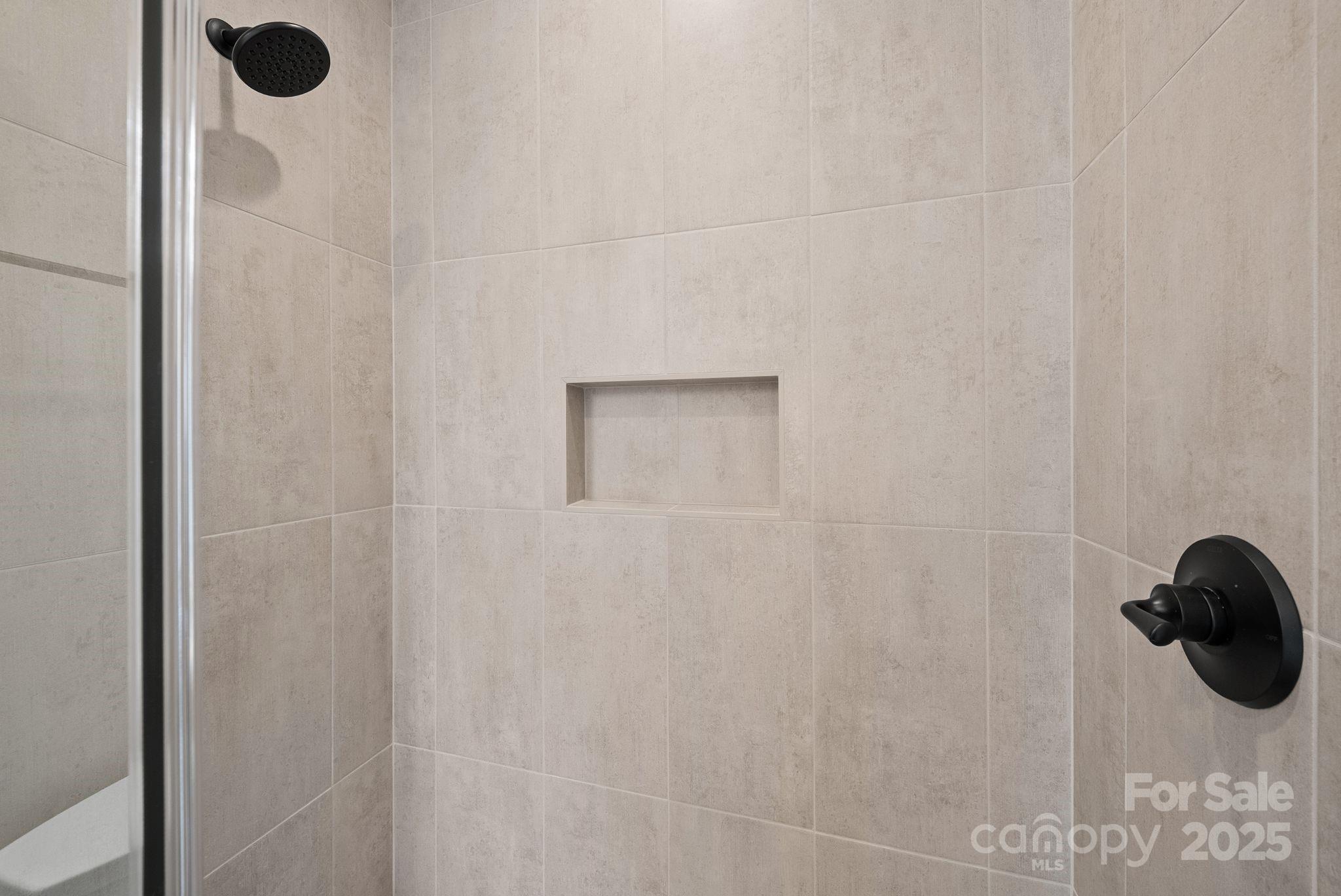 Villas at Pinecroft - Residential