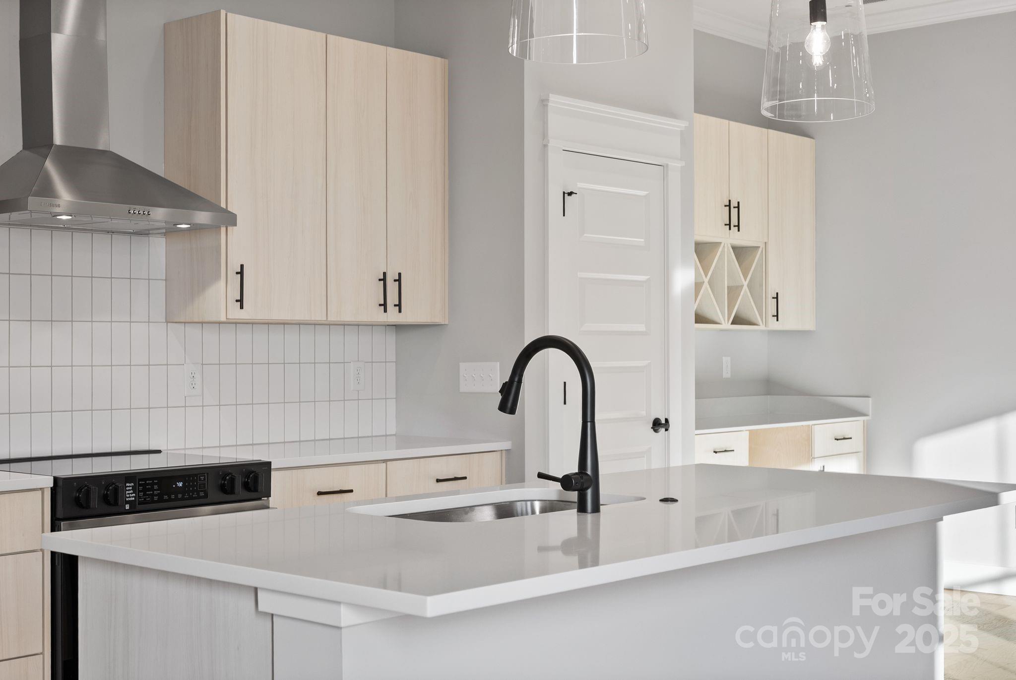 Villas at Pinecroft - Residential