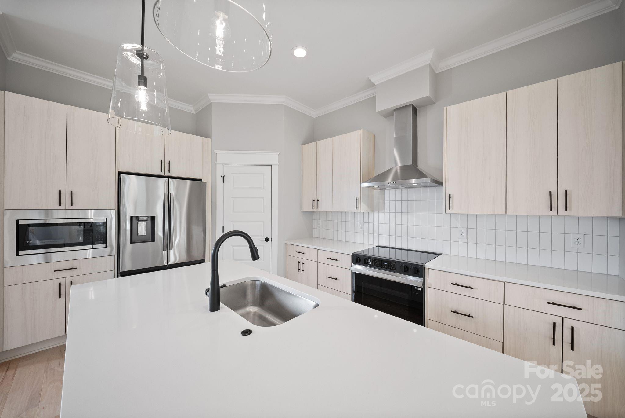 Villas at Pinecroft - Residential