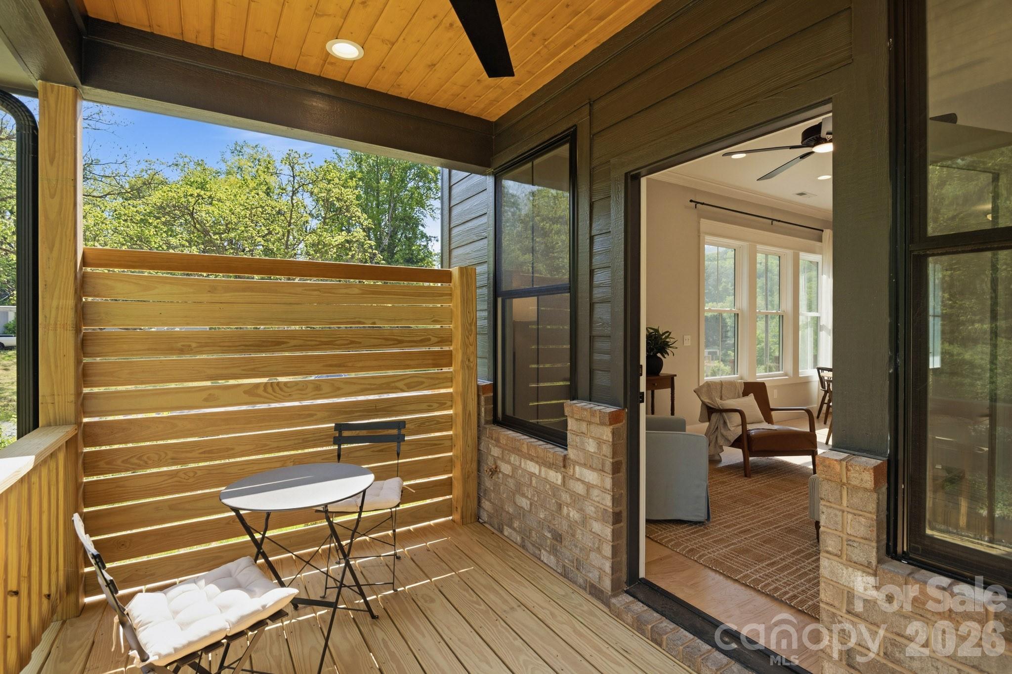 Villas at Pinecroft - Residential