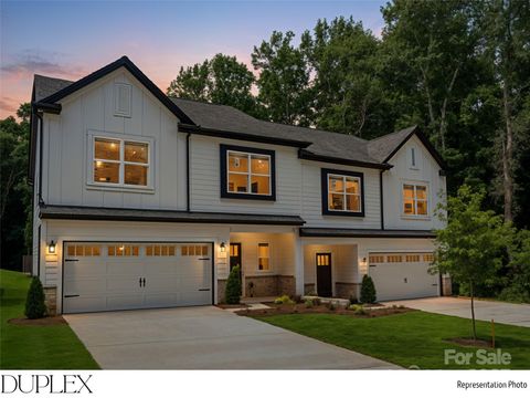8311 Adrian Court Charlotte NC 28270