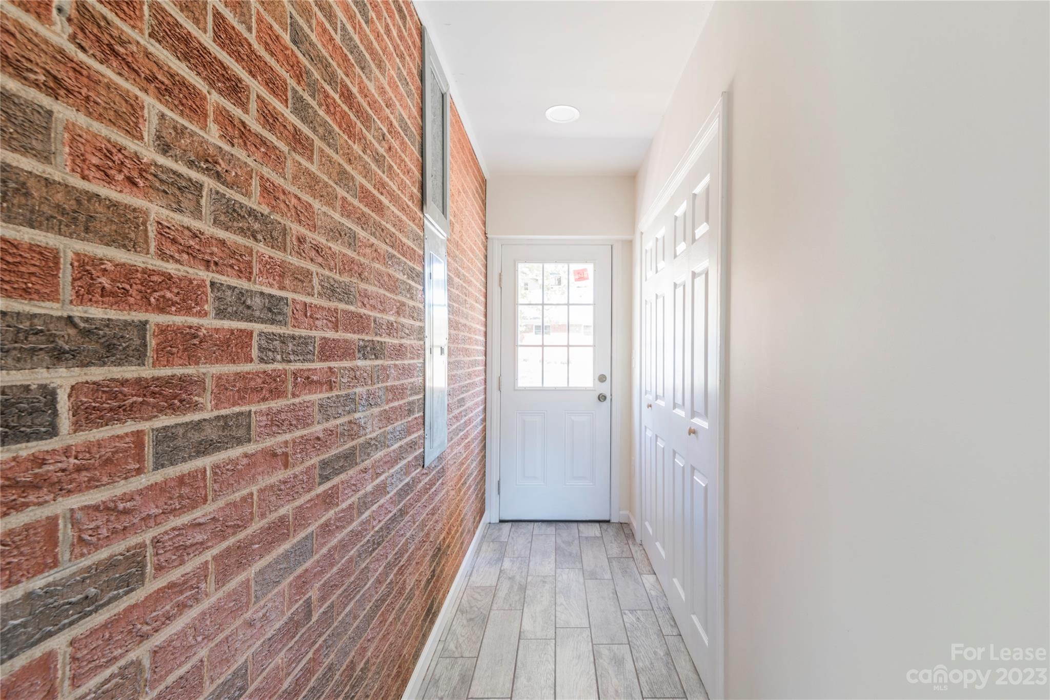 Crater Park - Residential Lease