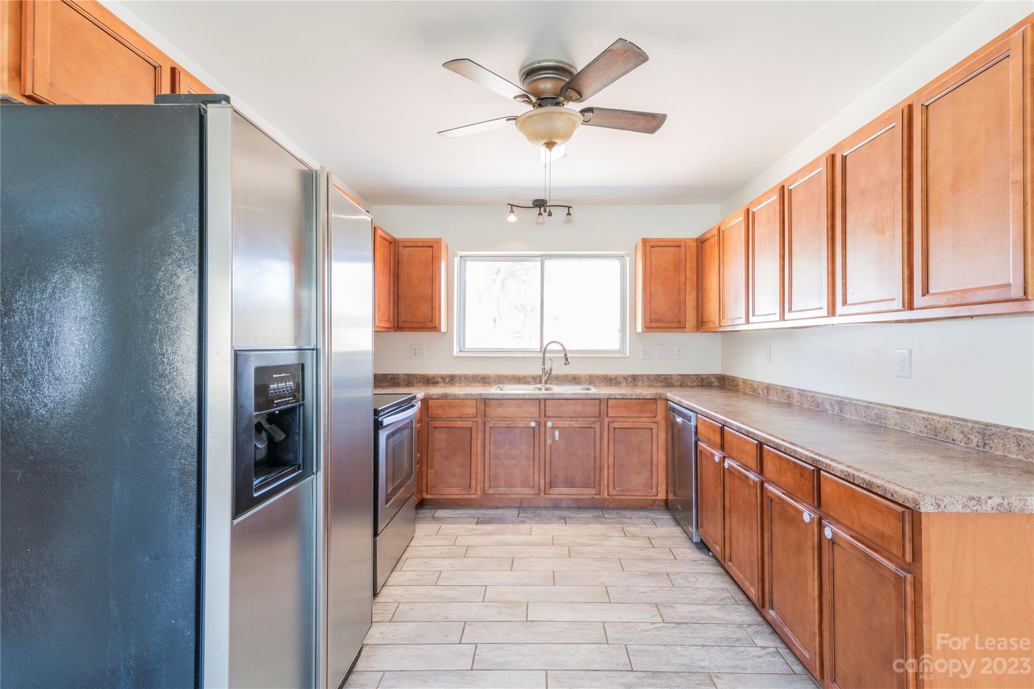 Crater Park - Residential Lease