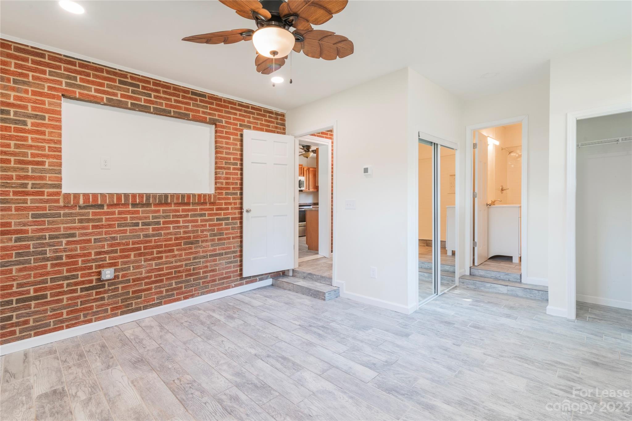 Crater Park - Residential Lease