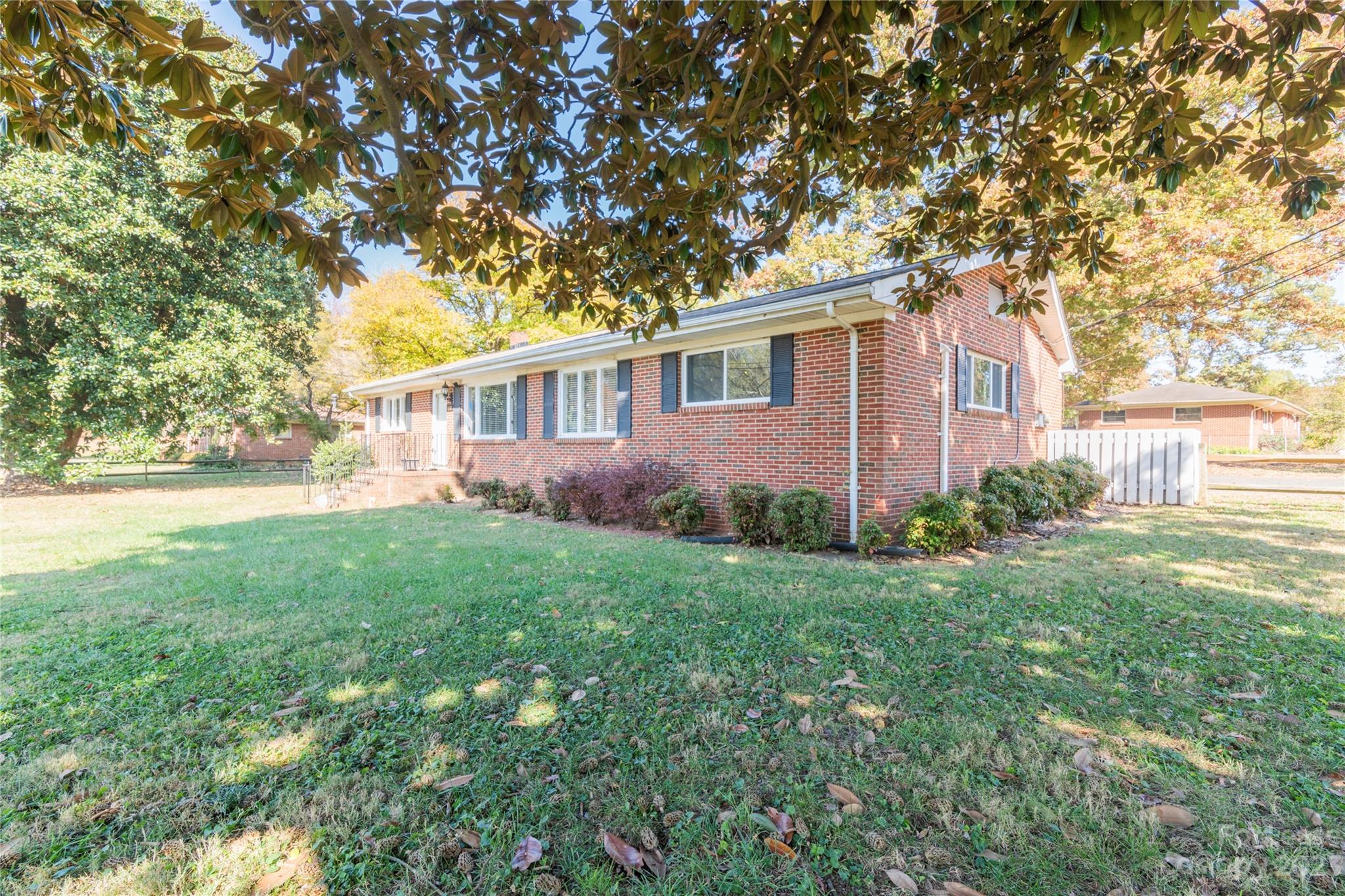 Crater Park - Residential Lease