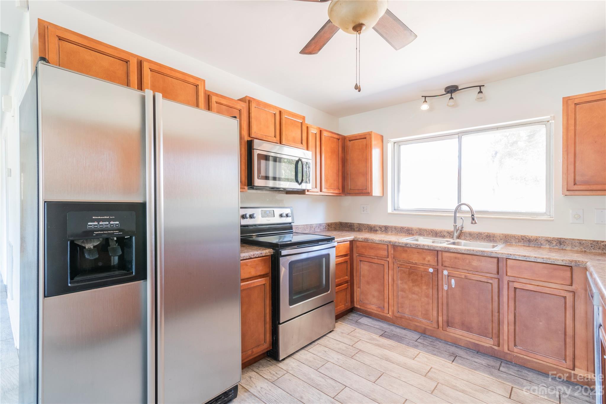 Crater Park - Residential Lease