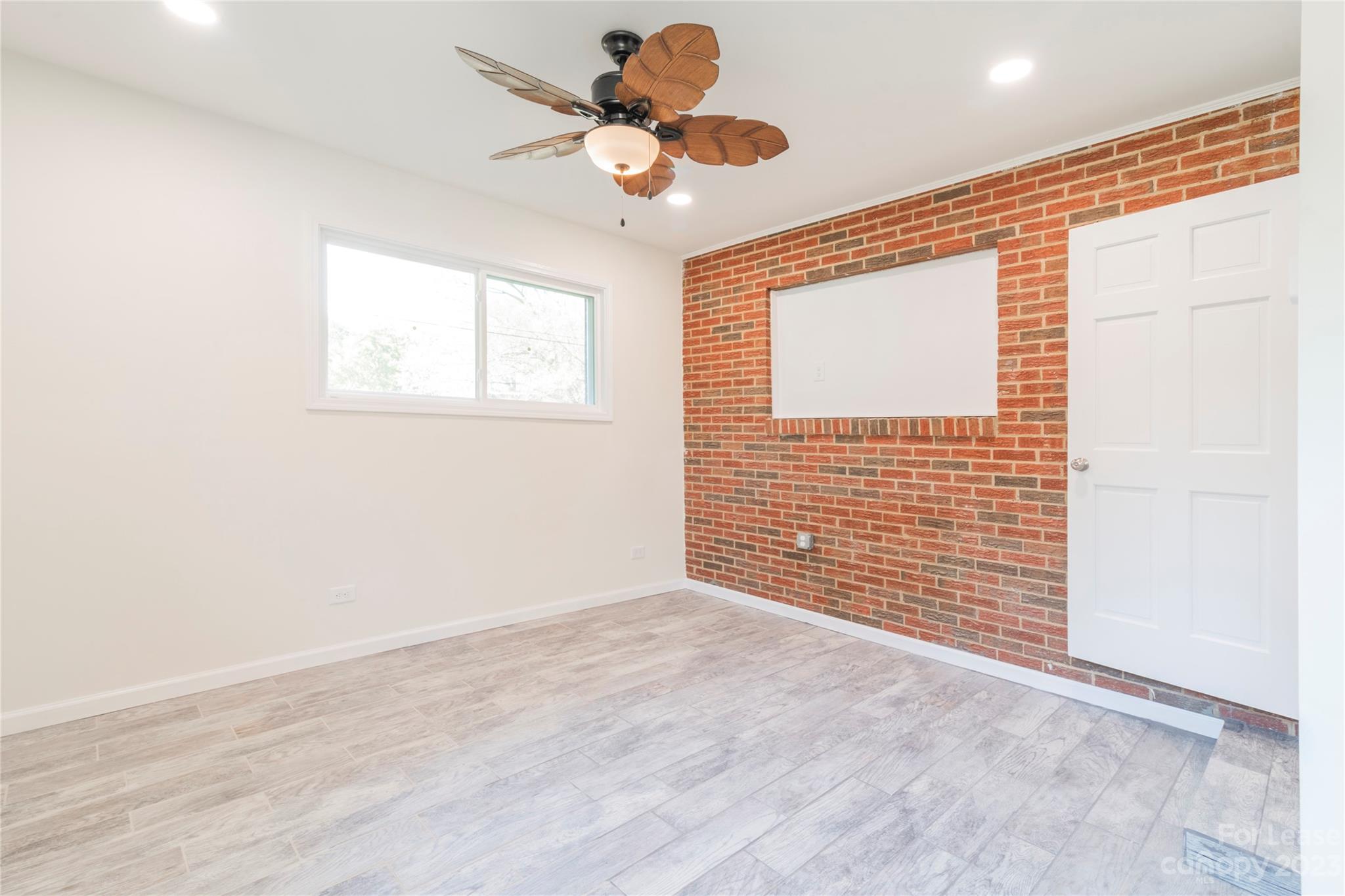 Crater Park - Residential Lease