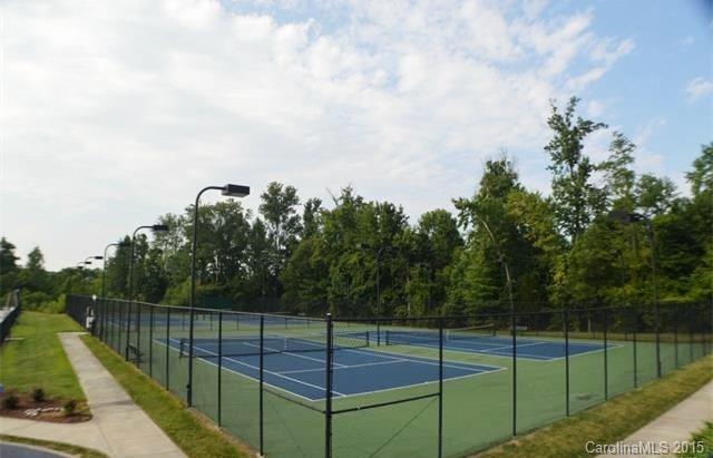 Moss Creek Village - Residential