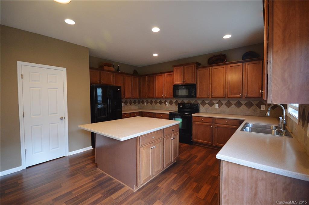 Moss Creek Village - Residential