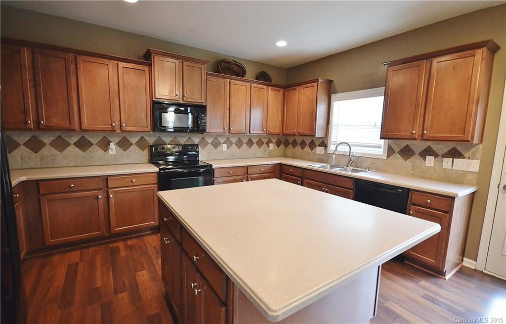 Moss Creek Village - Residential