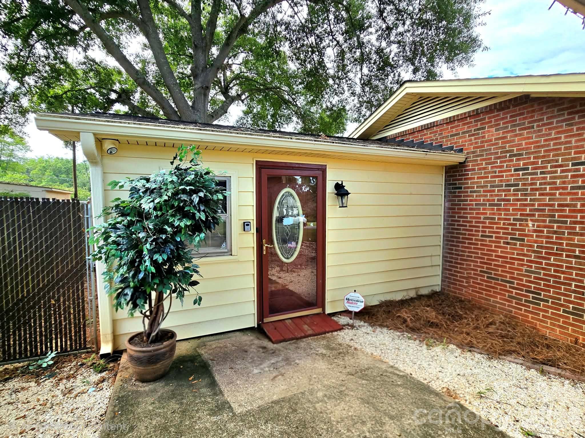 4107 Windwood Drive