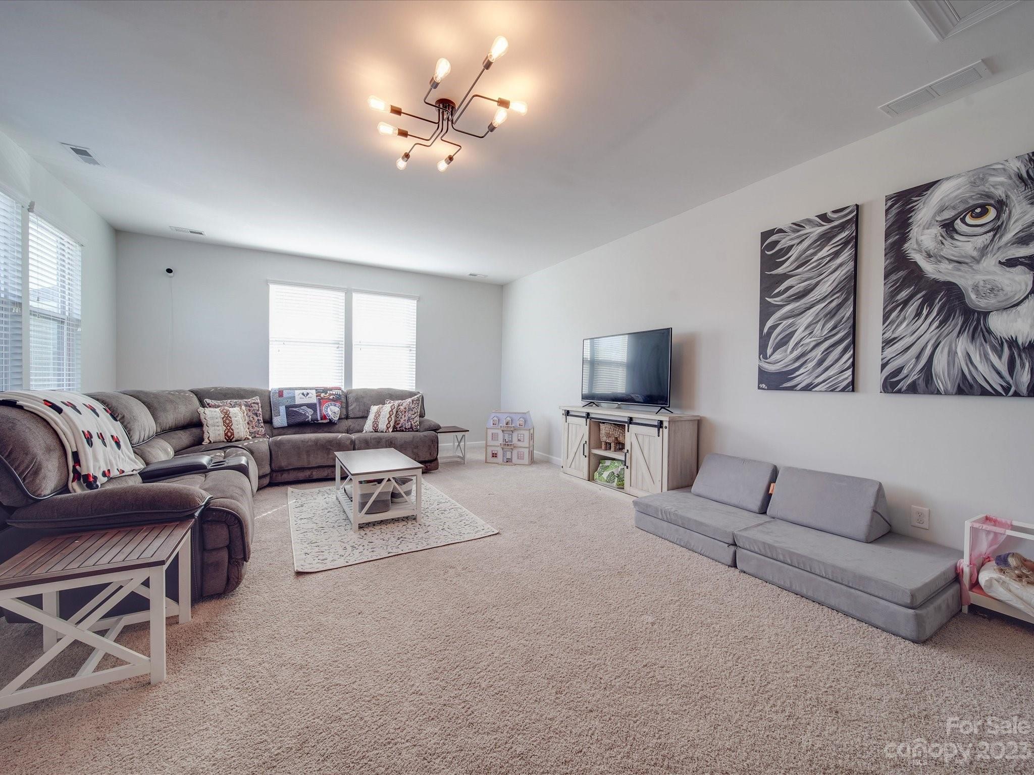 Kings Grove - Residential