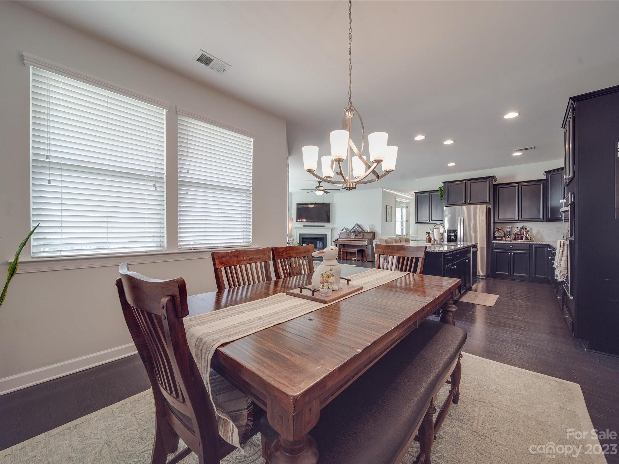 Kings Grove - Residential