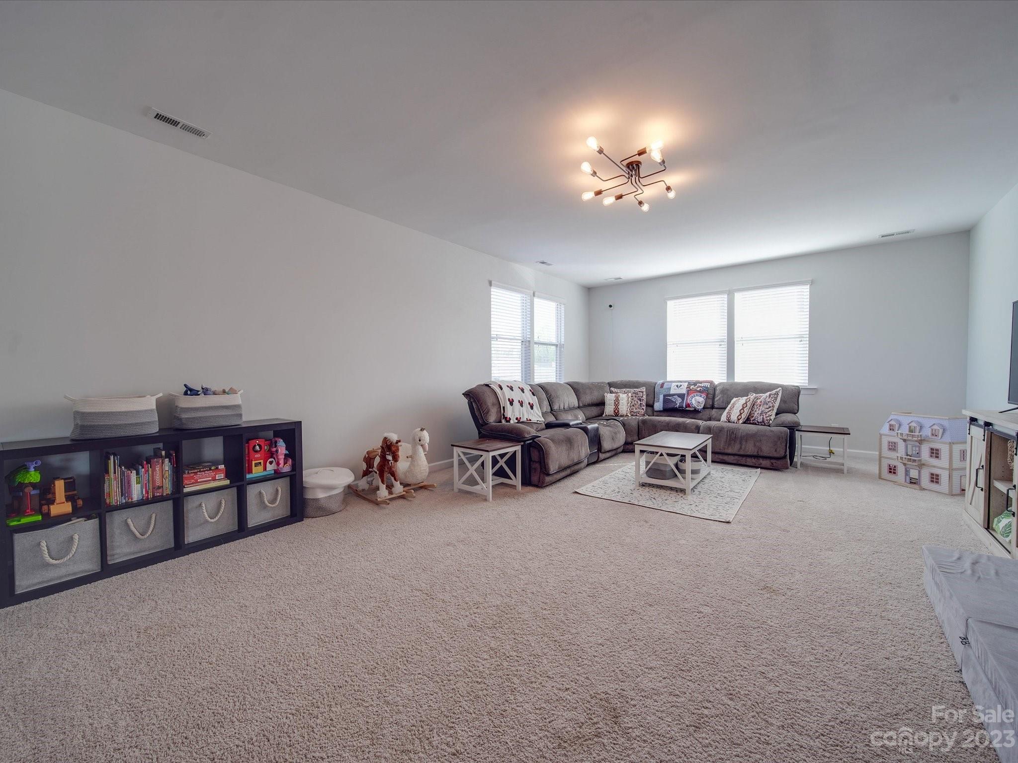 Kings Grove - Residential