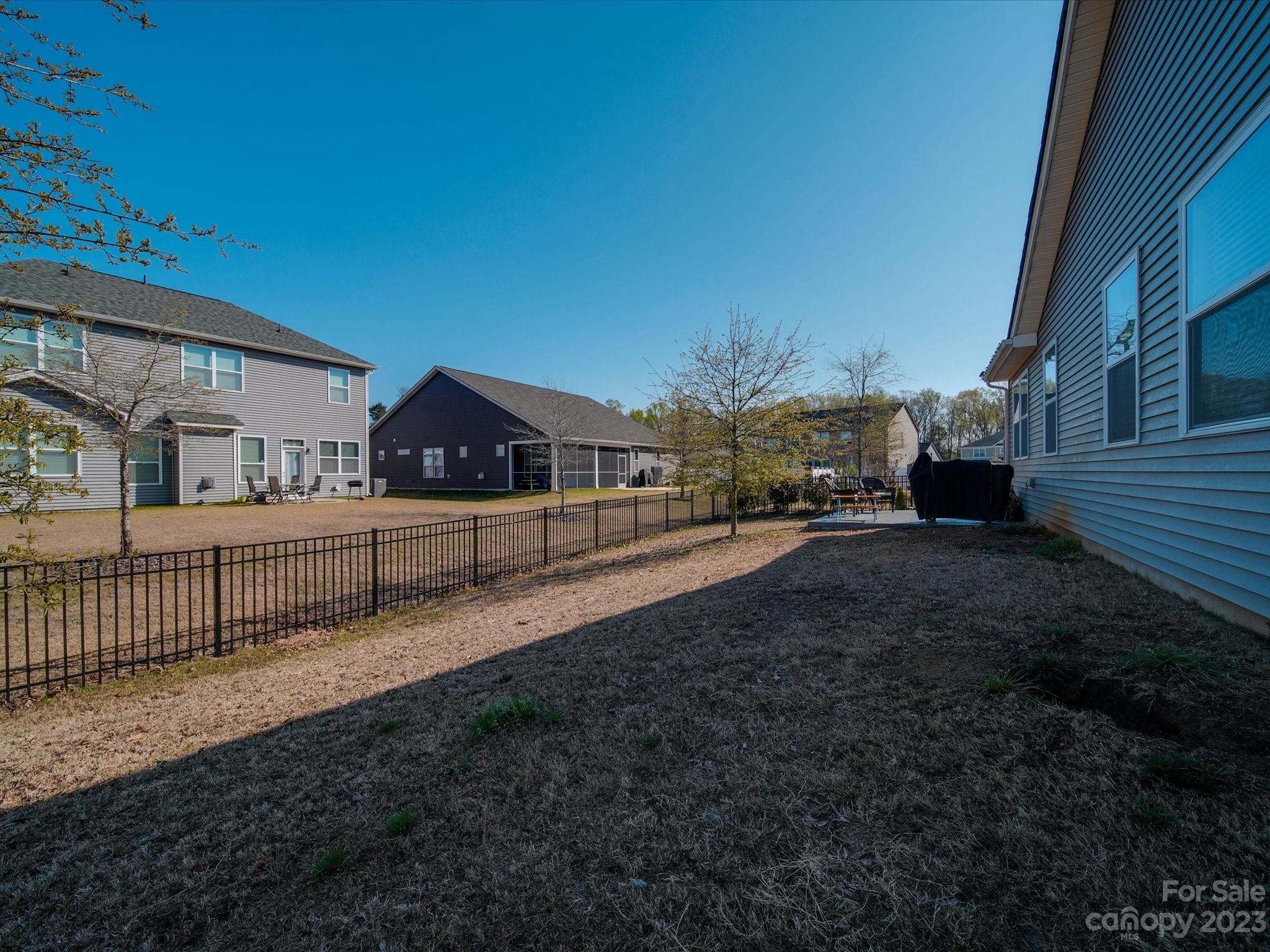 Kings Grove - Residential