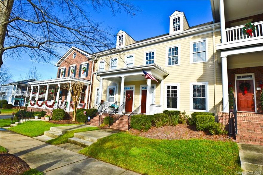 Newly renovated 2BR/2.5BA Baxter Village Townhome w/ Welcoming Front Porch; Incredible Location - Walking Distance to the Village's Dining, Shopping!  Foyer Opens to Large Great Room & Dining Area. Dark hardwoods throughout entire first floor.  Recently updated Kitchen w/ Granite and Custom Backsplash.  Dual Master bedrooms with private baths. Mudroom & Pantry.  Fenced backyard.  This is one of the most contemporary townhomes in Baxter.  Don't miss out on this rare opportunity!