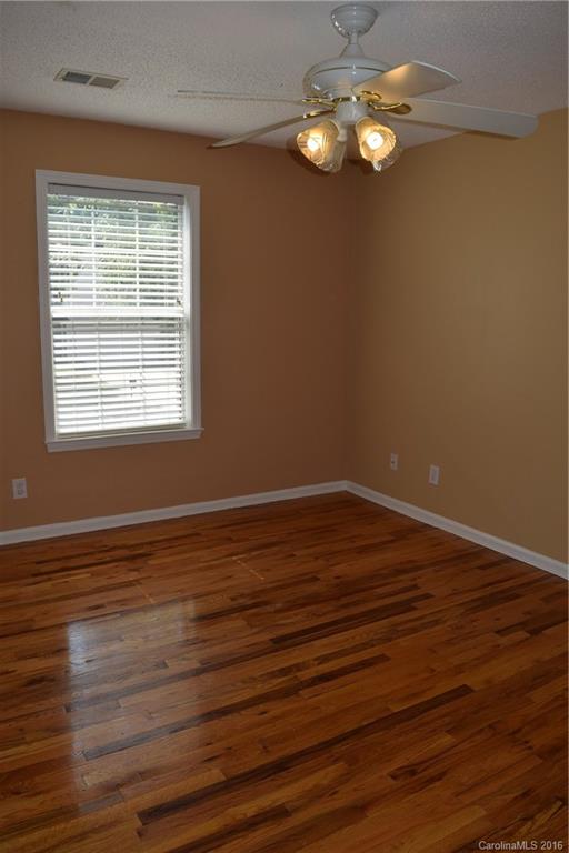 Highland Creek - Residential