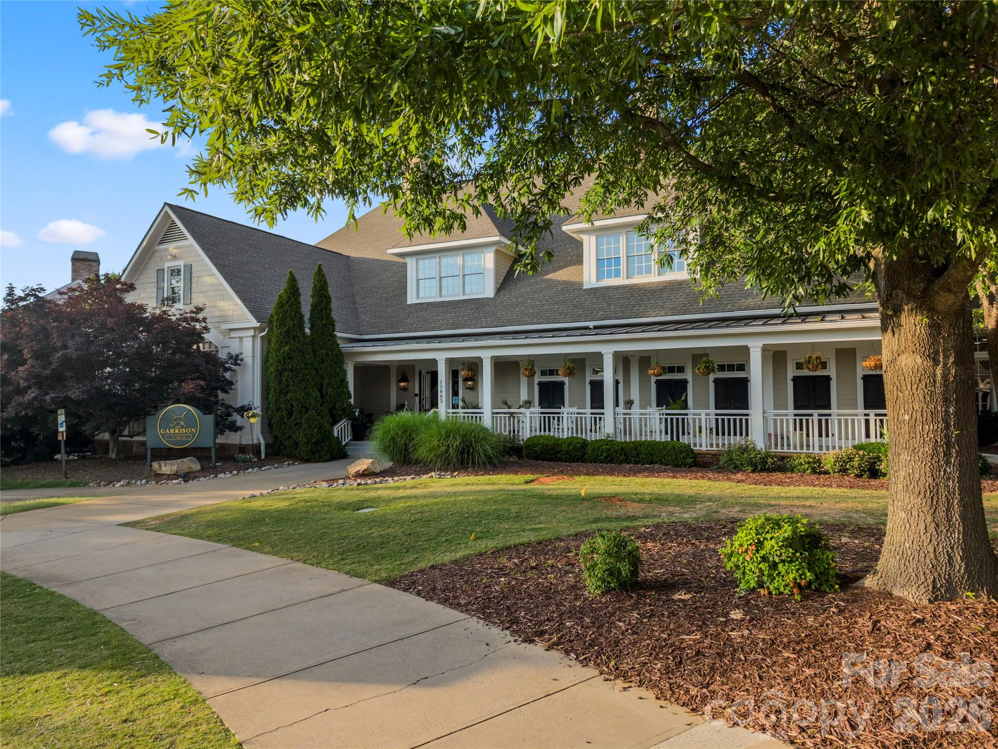 Tega Cay - Residential