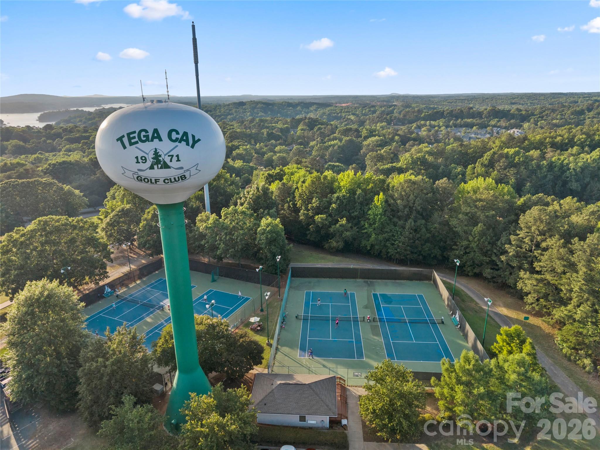 Tega Cay - Residential
