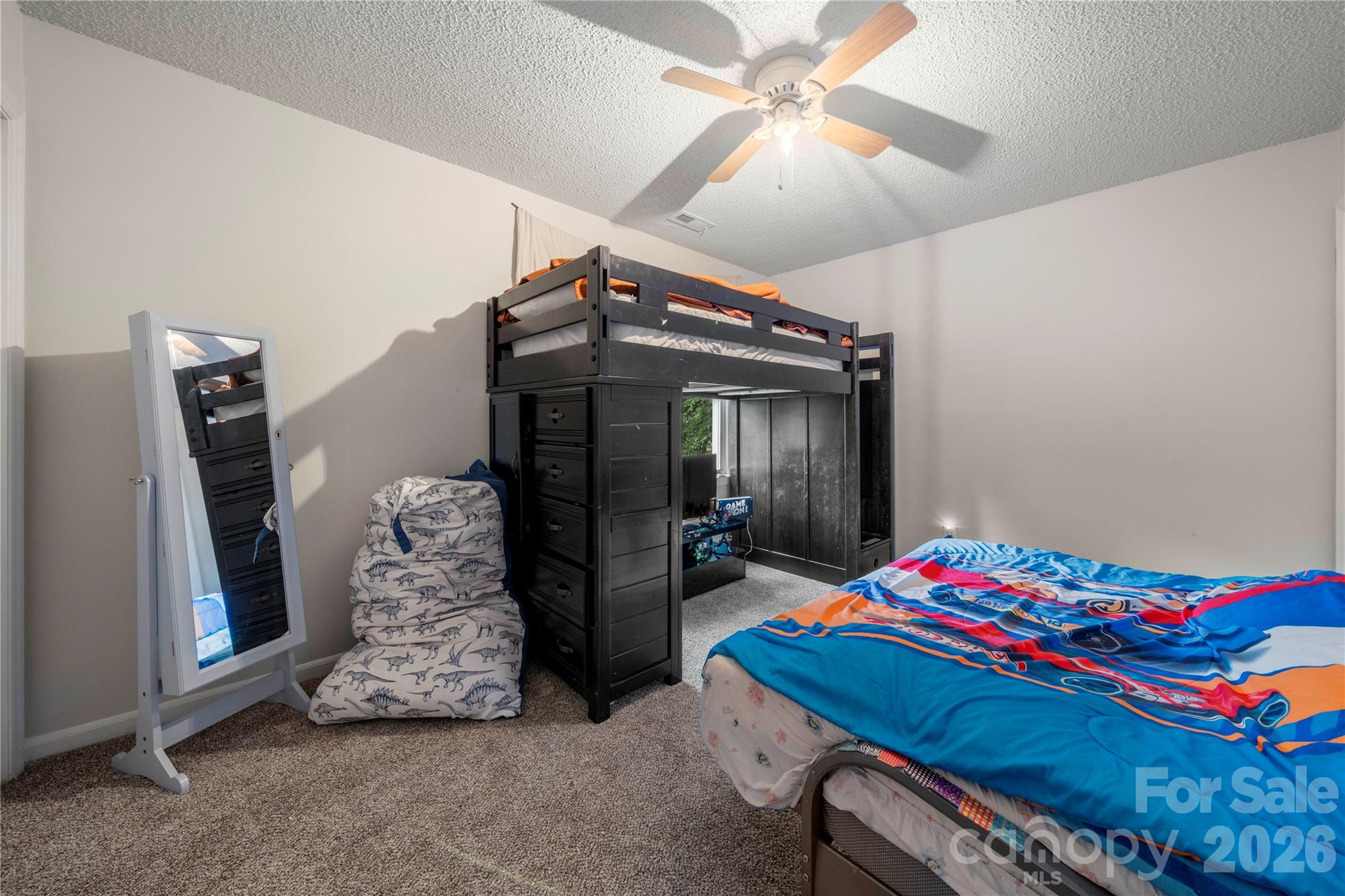 Tega Cay - Residential