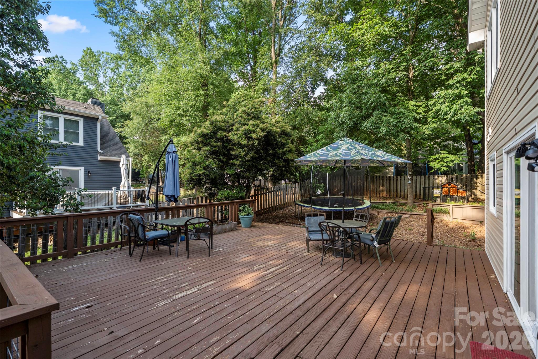 Tega Cay - Residential