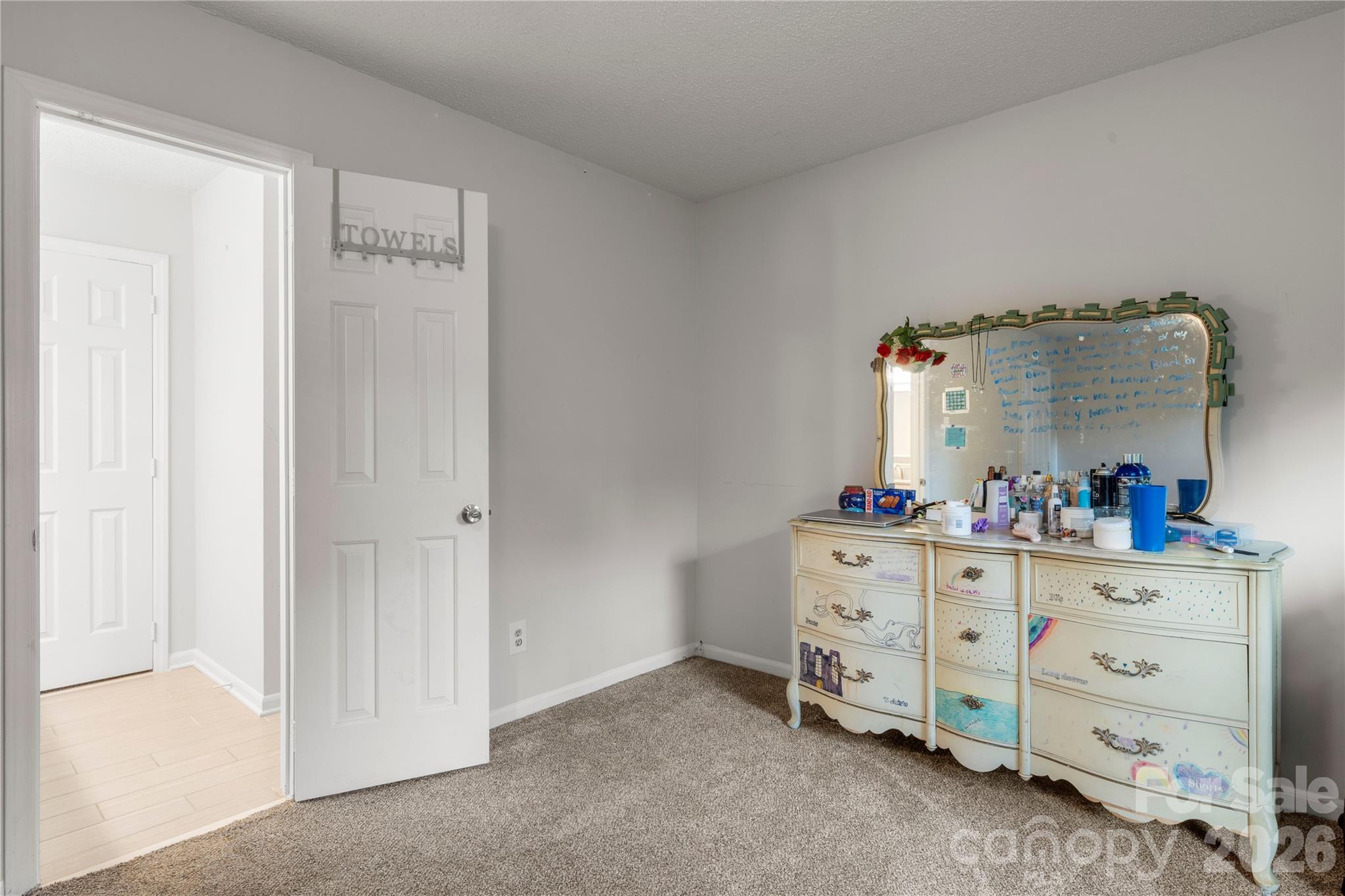Tega Cay - Residential