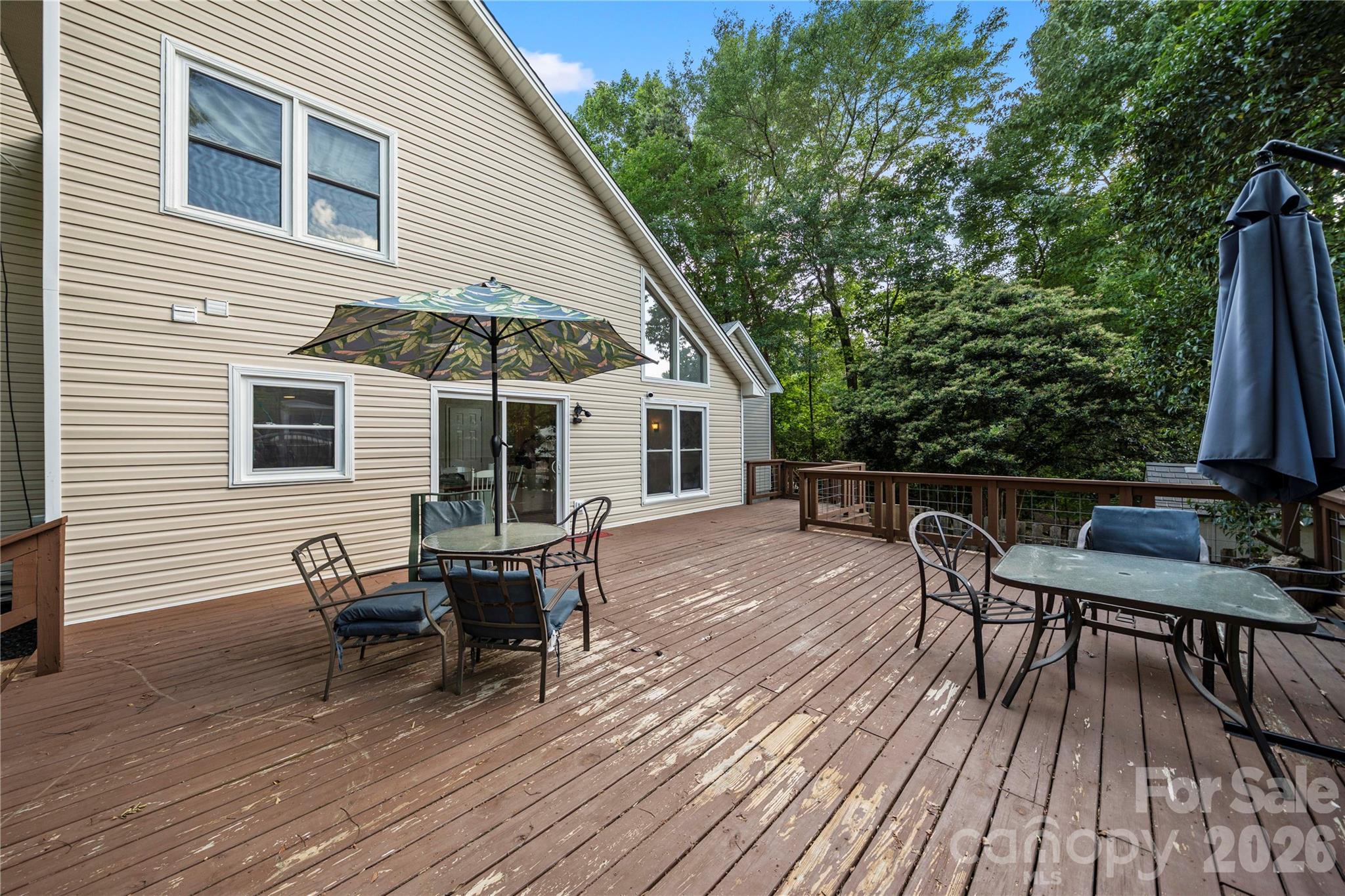 Tega Cay - Residential