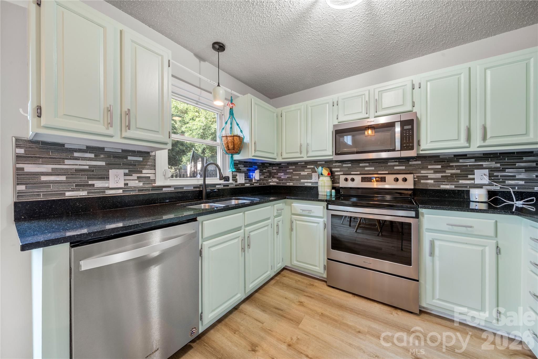 Tega Cay - Residential