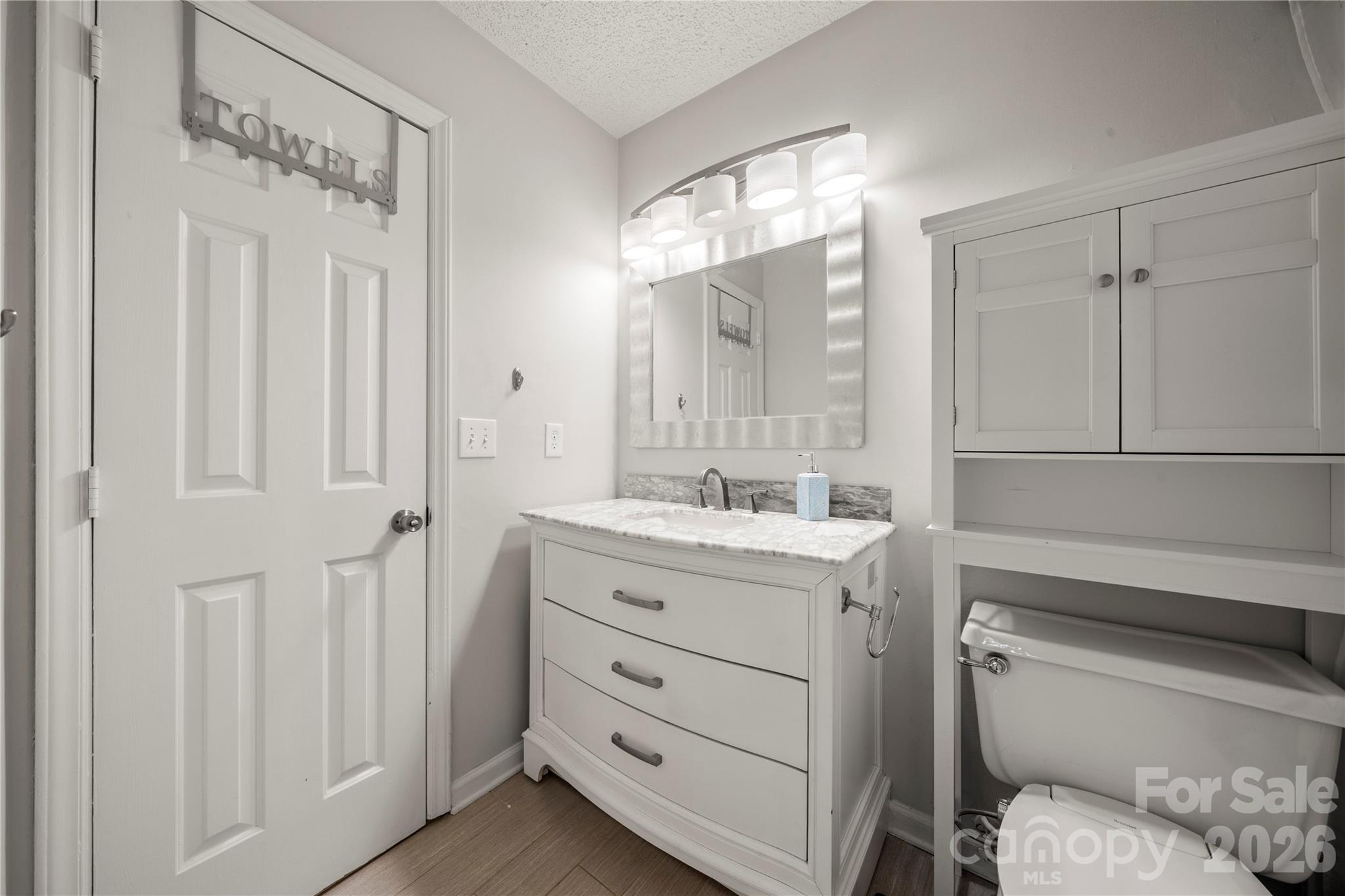 Tega Cay - Residential
