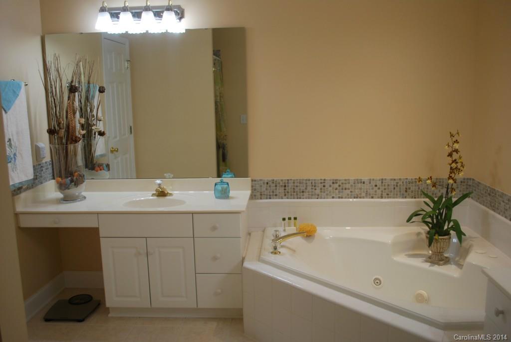 Miller Pond - Residential