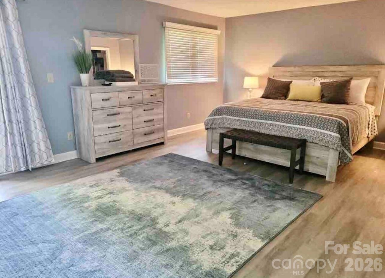 Rumbling Bald on Lake Lure - Residential